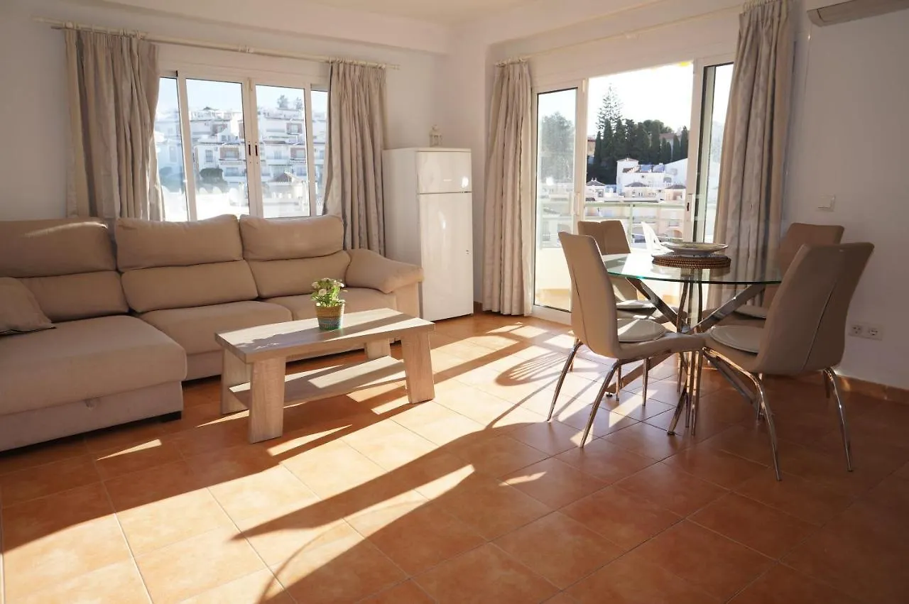 Edf Tahiti Apartment Nerja